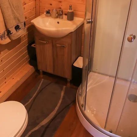 Zoo Park Ranc Aladin - Glamping Appartement Mirna